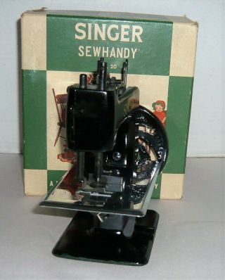 VINTAGE SINGER CHILDS SEWING MACHINE MODEL NO.  20 W/BOX,  CLAMP,  NEEDLE 7