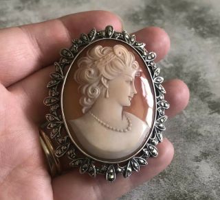 Fine Vintage Large Sterling Silver Cameo Shell & Marcasite Floral Brooch 19.  7g