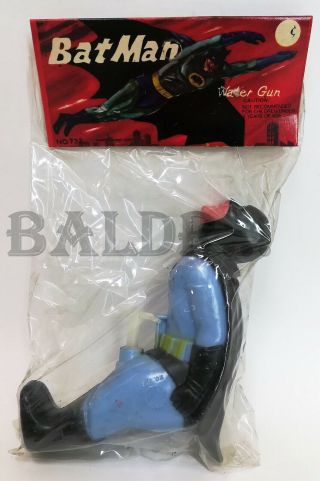Water Gun Batman Dc Squirt Vintage 70 Plastic Toy On Card Space Comics