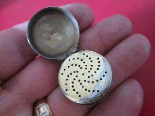 1799 Sterling - Vinaigrette W/ Grill - Unknown Maker Mark - Miniature Size 3