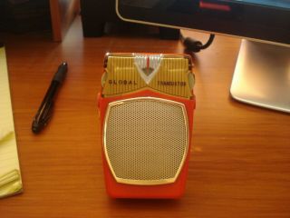 Vintage Red Global 6 Transistor Am Radio Gr - 711 Leather Case Cond