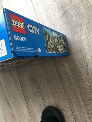 Lego City Swamp Police Station (60069) & (Retired) 7