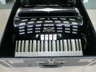 Vintage Supertone Accordian In 41 Key Squeezebox Made In Italy