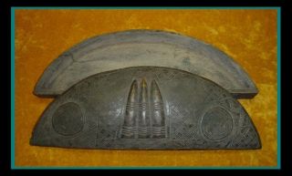 HUGE VINTAGE PRIMITIVE Hand Carved WOOD AFRICAN Box w/ith CROCODILE CLAWS on Lid 7
