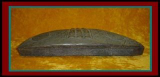 HUGE VINTAGE PRIMITIVE Hand Carved WOOD AFRICAN Box w/ith CROCODILE CLAWS on Lid 8