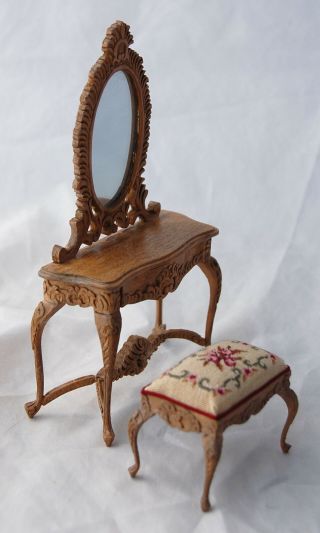 Vtg Dollhouse Miniature Bespaq Carved Vanity Desk Petit Point Stool Bench Rococo 3