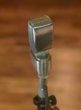 Reslo Vintage " Beatles " Ribbon Mic