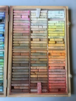 Vintage Rembrandt Soft Pastels Set Wooden Box 175 - 180 3