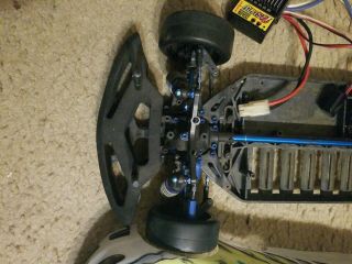 Team Associated TC3 Brushed RC car make a offer vintage 4