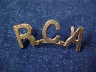 Orig Ww2 " Variation " Curved Metal Shoulder Title " Rca " Royal Canadian Artillery
