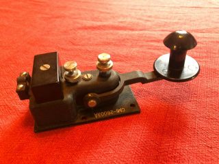Vintage Flame Proof Telegraph Key U.  S.  Navy Wwii Cmi - 26003a Morse Code Sender