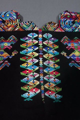 Ethnic Maya Woman ' s Vintage Huipil/Poncho: Nahuala,  Guatemala 4