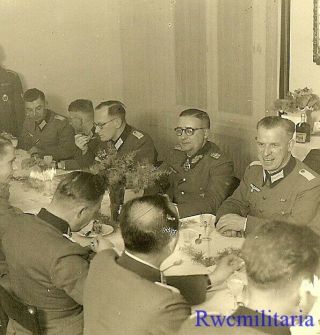 Rare: Wehrmacht General W/ Knights Cross W/ Hq Staff At Table; 1944 (1)