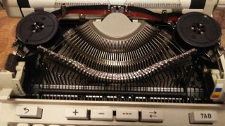 Vintage Hermes 3000 Typewriter - Russian Keys - Made in Hungary Rare Model 5