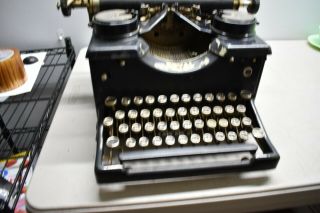 Vintage 1910’s Royal Model 10 Typewriter W/ Glass - Needs Minor Repair 3