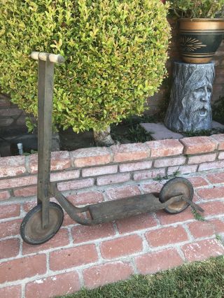 Antique Steel Scooter 1920s - 1930s Toy Streamliner Vintage Garden Lawn