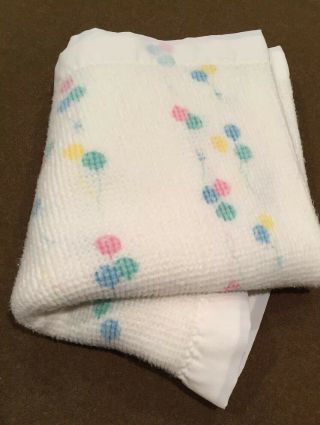 Vtg Morgan Acrylic Waffle Weave Thermal Pastel Balloons Satin Trim Baby Blanket