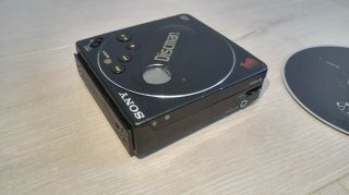 Vintage 1988 Sony Discman D - 88 CD Player RARE not. 6