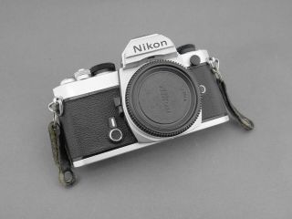 Vintage Nikon Fm Model Fresh Battery 35mm Film Camera Chrome Body