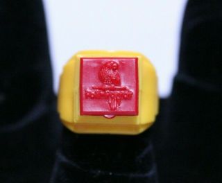 Vintage Howdy Doody Polly Parrot Jack Premium Ring Yellow Red Face