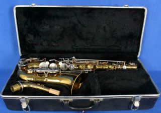Vintage Bundy Ii Alto Saxophone Sax Project Woodwind Instrument W/ Case