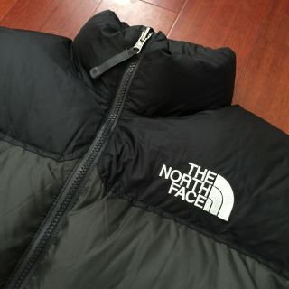 The North Face Black Grey Nuptse Puff 700 Zip Vest Men’s Medium Down Vintage EUC 3