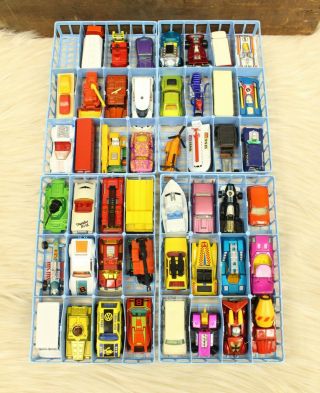 Vintage 1970 ' s Matchbox Lesney Superfast Cars With 1976 Carrying Case 2