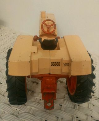 1/16 vintage Ertl Farm Toy CASE 1070 Tractor 4