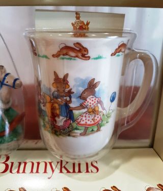 Vintage Royal Doulton Bunnykins Boxed Mug and Tally Ho Figurine Gift Set 4