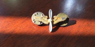 Vintage Wwii U.  S.  Army Air Corps Pilot Wings Propellor Collar Lapel Pin