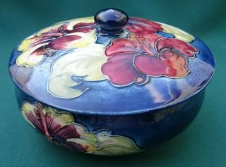 Large Vintage Moorcroft Pottery Round Covered Box - Hibiscus Pattern - C 1950 