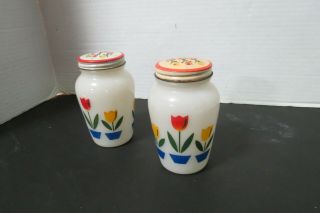 Vintage Fire King Anchor Hocking Milk Glass Tulip Salt And Pepper Shakers 3