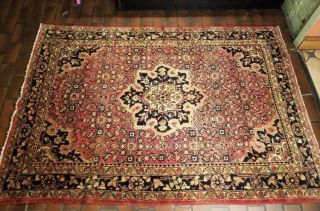 Authentic Hand - Knotted Vintage One Of A Kind Rug 100 Wool - Liquidation