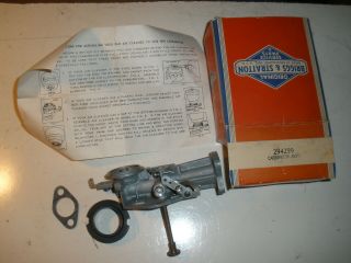 Vintage Nos Briggs & Stratton Gas Engine Carburetor 294299
