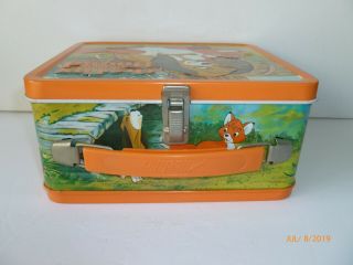 1981 Vintage DISNEY ' s FOX and the HOUND Metal LUNCH BOX and THERMOS - Near 4