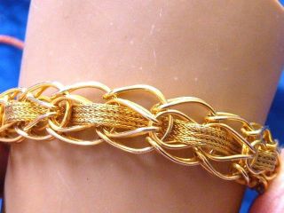 Vintage 1/20th 12k Yellow Gold Mesh Center Ladies Charm Bracelet Lind Bracelet
