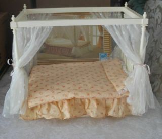 Vintage Pedigree Sindy Four Poster Peach Bed Complete