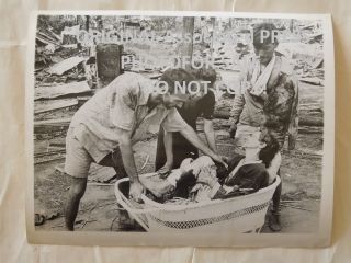 1945 Rare Associated Press Photo Wwii,  American In Philippines (12) Ap