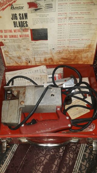 Vintage Milwaukee Jig Saw 120 Volt 2.  3 Amp Cat.  No 6282 And