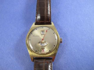 Lucerne Mens Vintage Red Seconds Jump Hour Direct Read Watch 1970`s