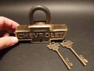 Antique Vintage Style Brass & Iron Trunk Chest Box Chevrolet Chevy Lock Padlock 5