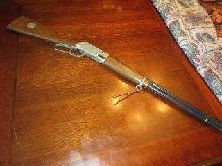 Vintage Daisy model 3030 Buffalo Bill Scout BB air rifle 4