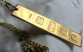 Vintage 1970 Queen Elizabeth Jubilee 9ct Gold Hallmarked Ingot Necklace Pendant