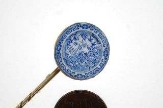 Unusual Antique 15k Gold Hand Painted Chinese Blue & White Plate / Dish Stickpin