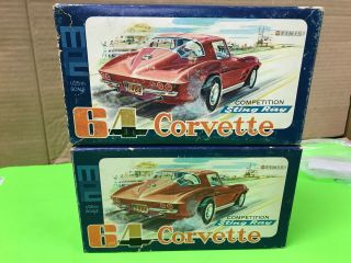2 Vintage Mpc 1/25 Scale 1964 Corvette Sting Ray Junkyard Model Kits