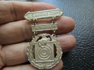 Wwii Usmc Marine Corps Marksman Badge Rare Bar.
