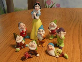 Vintage Disney Snow White And Seven Dwarfs Porcelain Figurine Set Japan