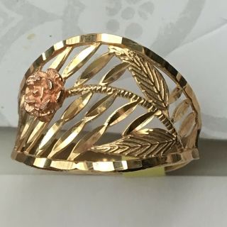 Lovely vintage 10 K Gold Filigree Ring with Pink Rose.  Size 7 ¾,  approx 1.  4 g 2