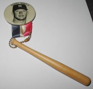RARE 1950 ' s Baseball Large Pin Button Mickey Mantle York Yankees Pinback Bat 4