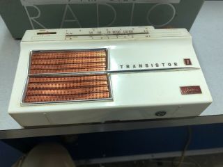 Vintage Toshiba Transistor Radio 7TM - 312S Rare Find 5